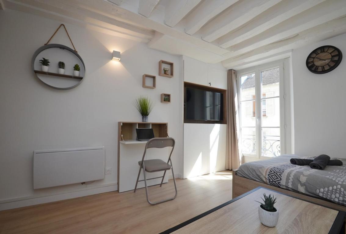 Le Petit France - Hyper Centre De Fontainebleau - Proche Insead Apartamento Exterior foto